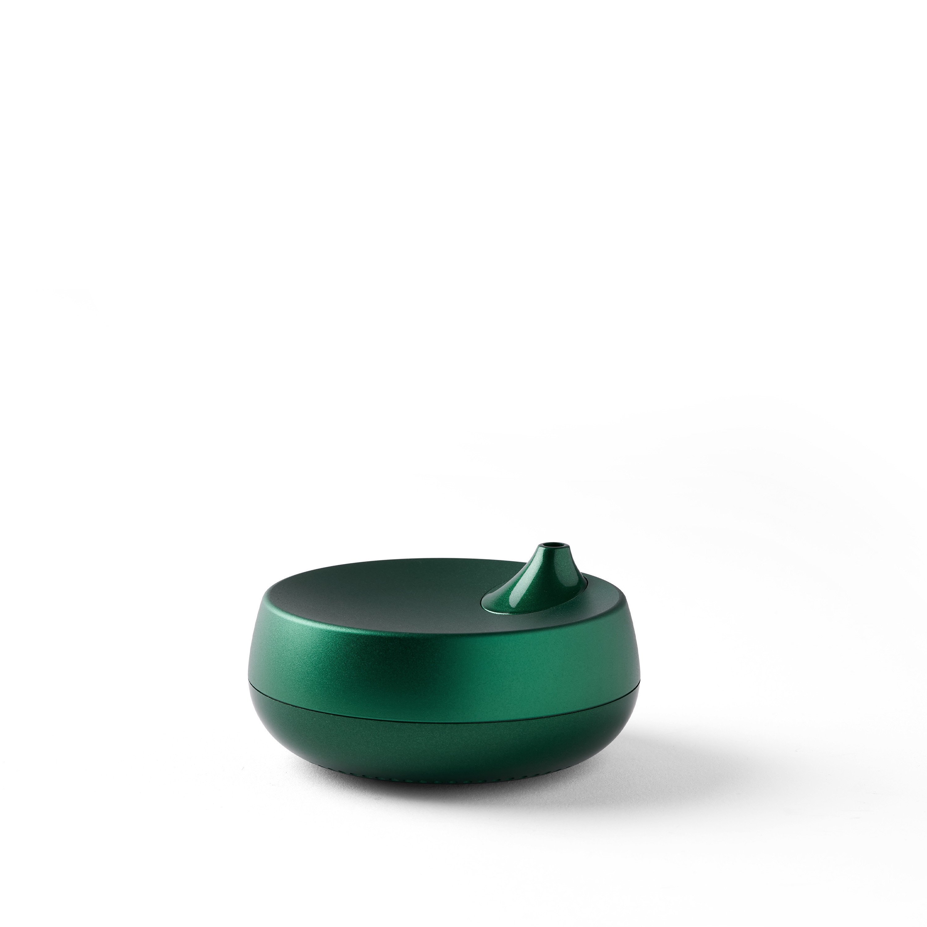 NEWC2400447 vert.jpg