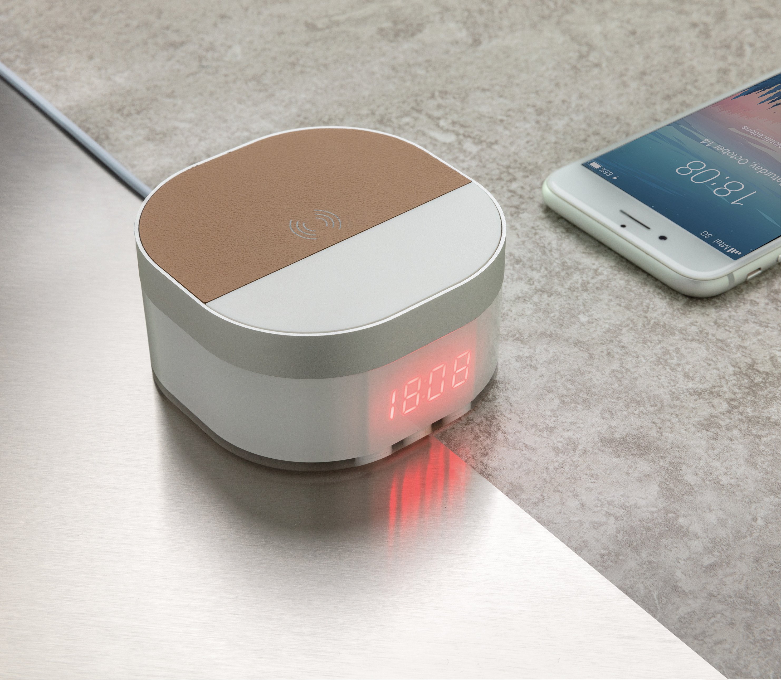 Réveil avec chargeur induction Easy
